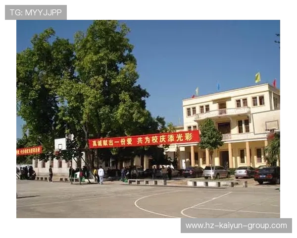 广西东兴中学悲剧事件，舆论聚焦安全问题，广西东兴中学历届校长